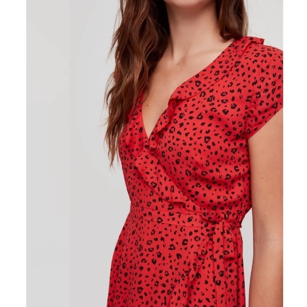 Aritzia Sunday Best Savoy Riffle Wrap Dress - Picture 11 of 11